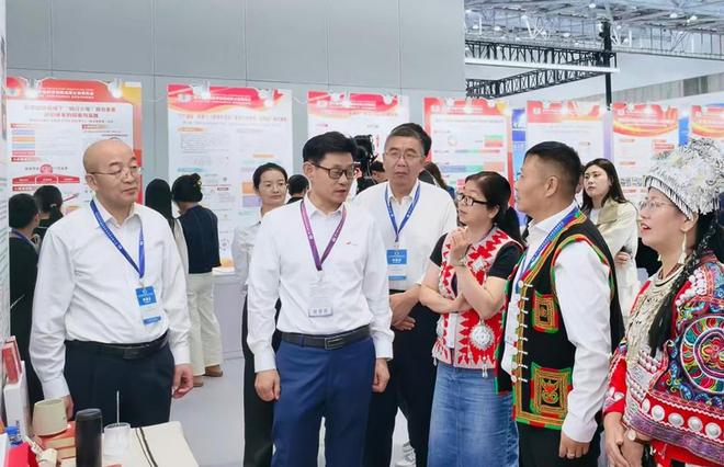 神木職教創(chuàng)新成果閃耀珠海，職業(yè)教育高質(zhì)量發(fā)展引關(guān)注